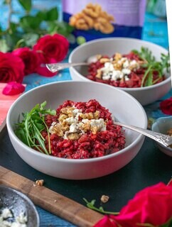 <p>Serve with generous handful of rocket, crumbled feta cheese and our delicious walnuts.</p>